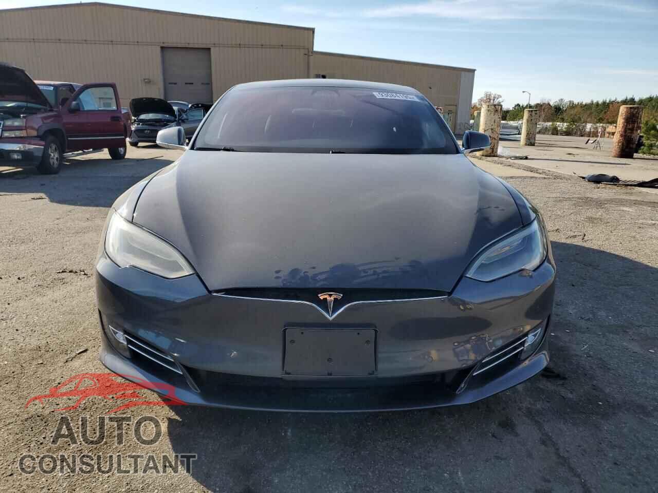 TESLA MODEL S 2019 - 5YJSA1E24KF337748