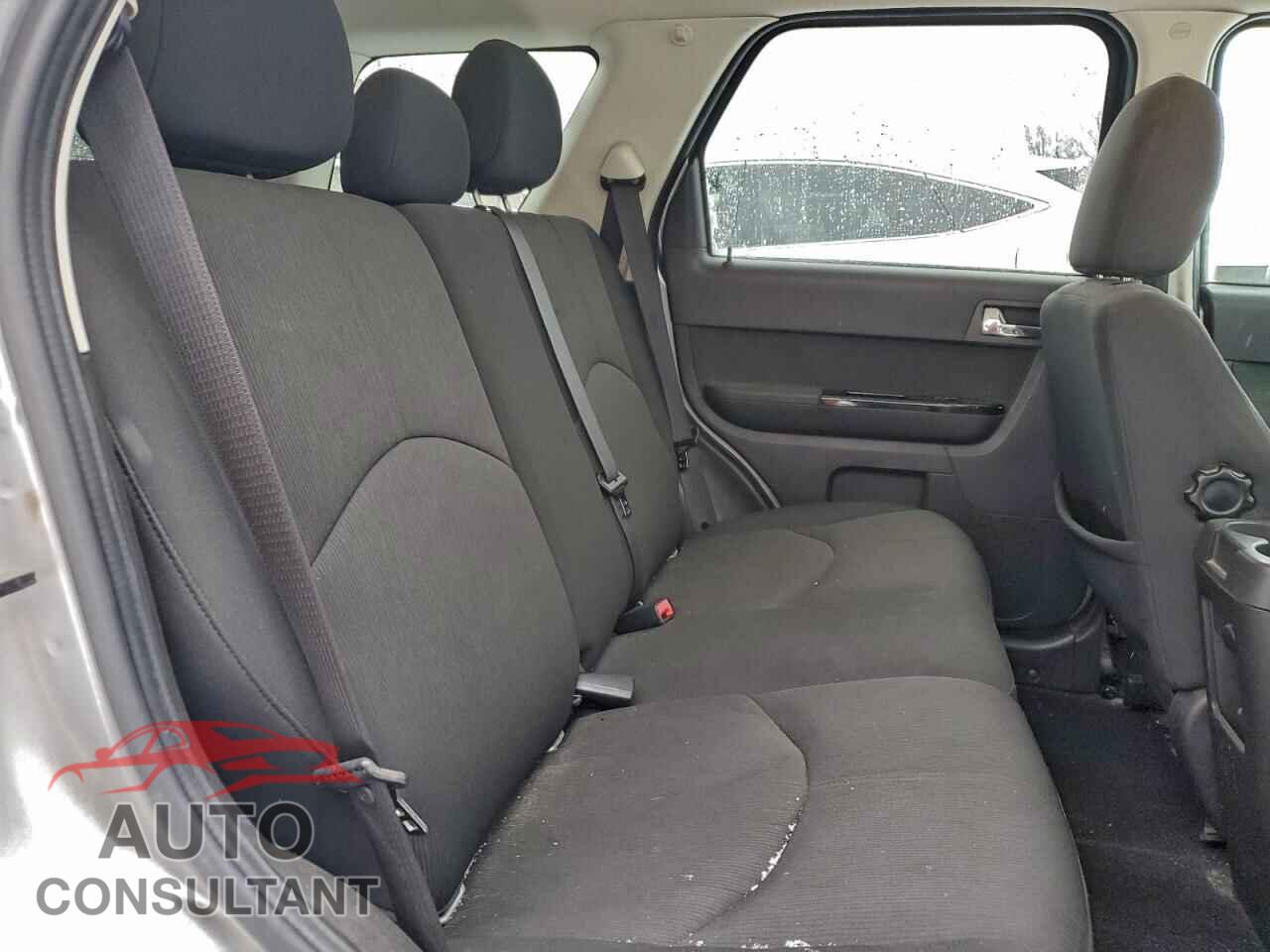 MAZDA TRIBUTE 2010 - 4F2CY9C78AKM04592