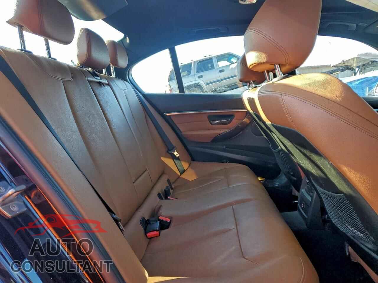 BMW 3 SERIES 2016 - WBA8E9G57GNU30516