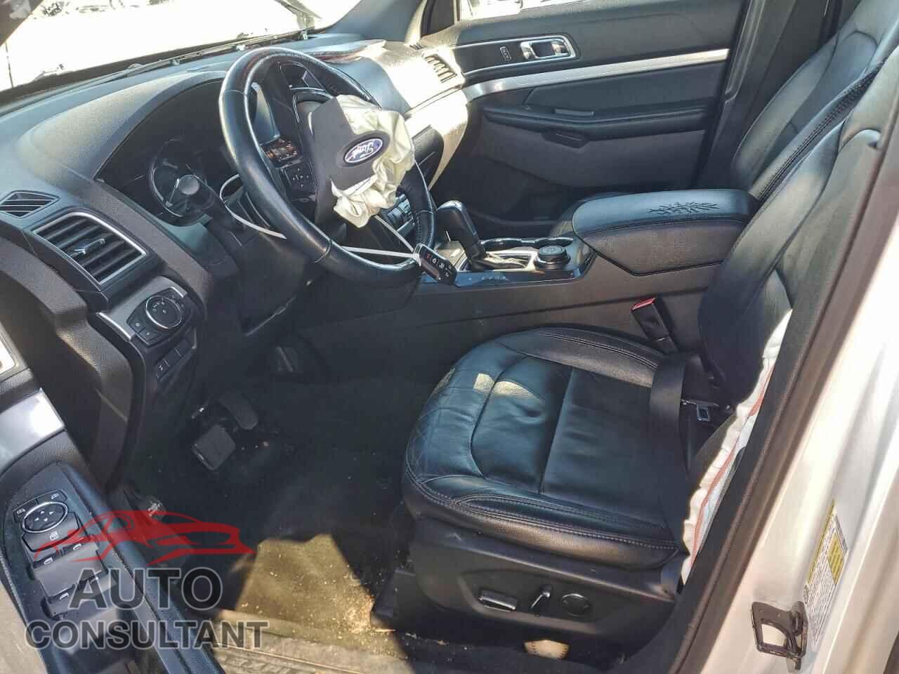 FORD EXPLORER 2017 - 1FM5K8D88HGD47024