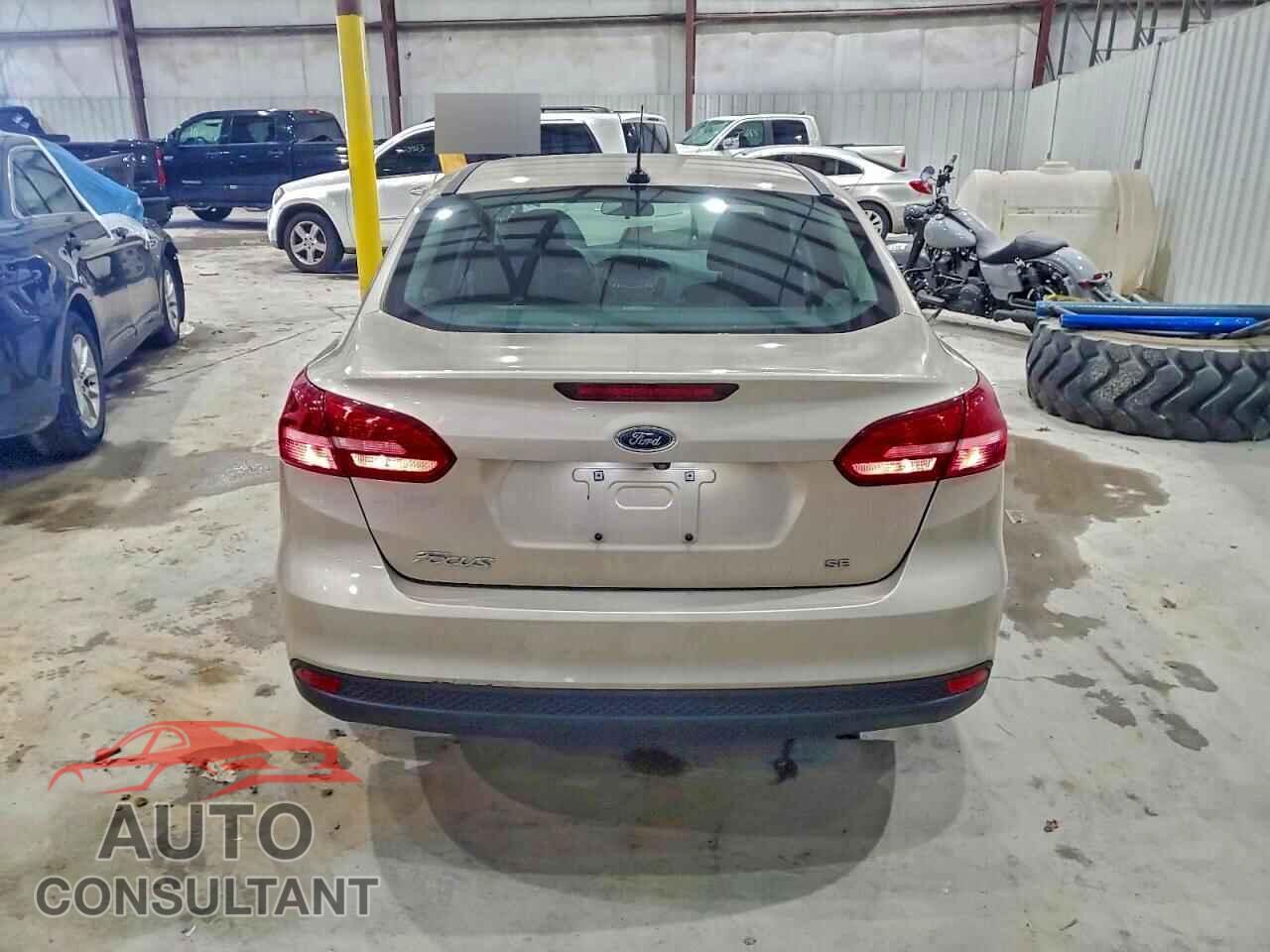 FORD FOCUS 2017 - 1FADP3F20HL304713