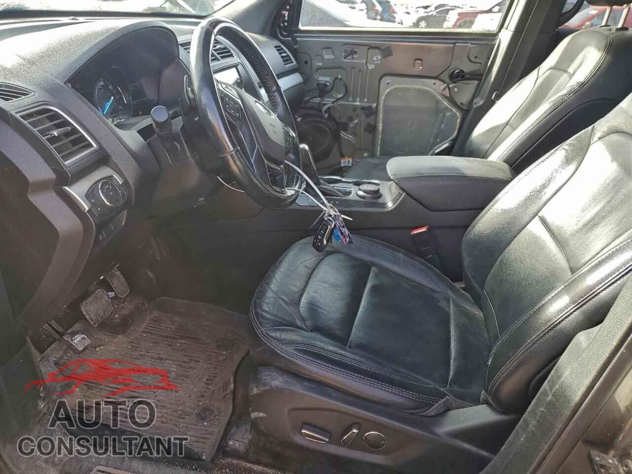 FORD EXPLORER 2017 - 1FM5K8DH3HGD02105