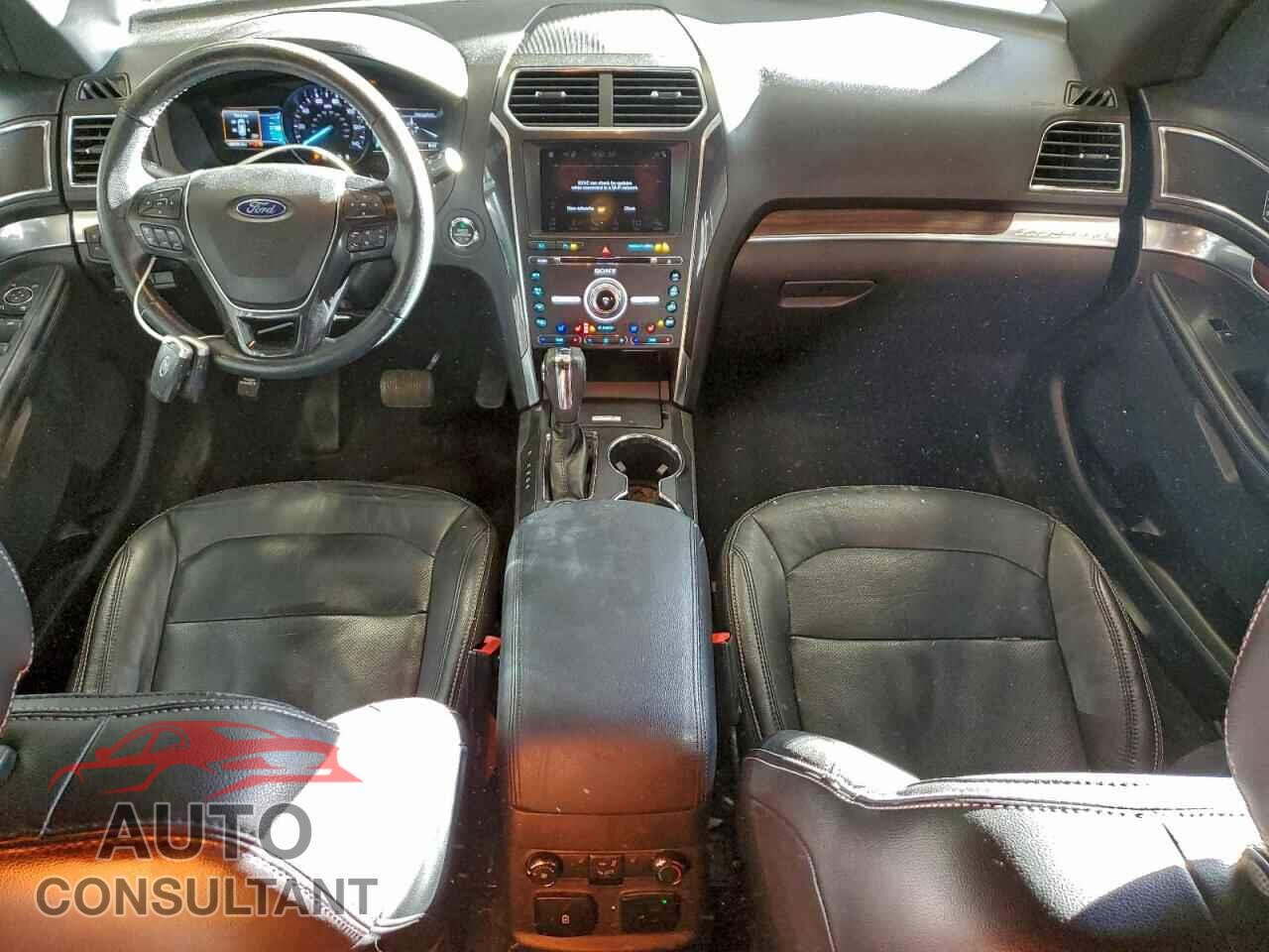 FORD EXPLORER 2018 - 1FM5K8F87JGB80545