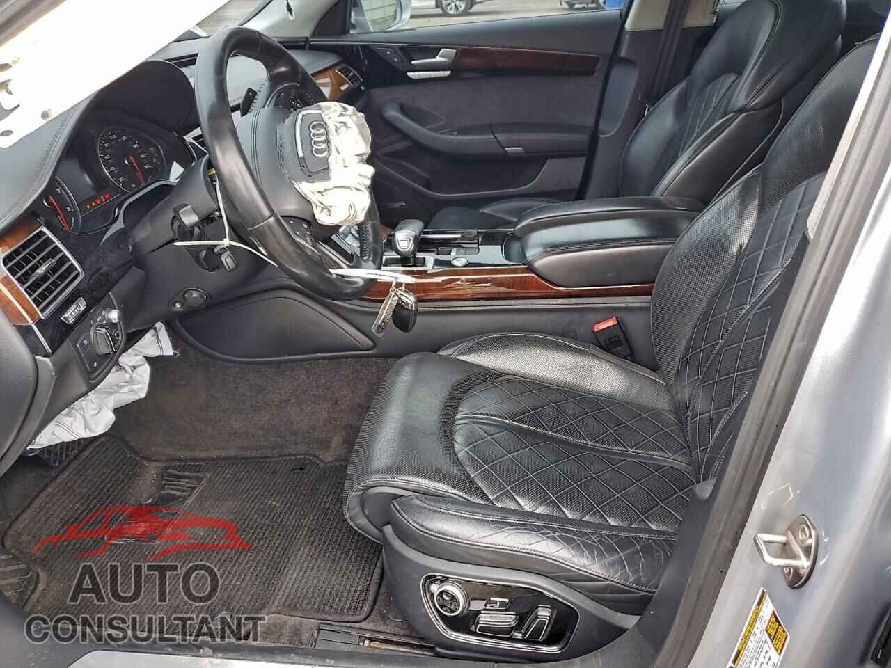 AUDI A8 2016 - WAU43AFD0GN012801