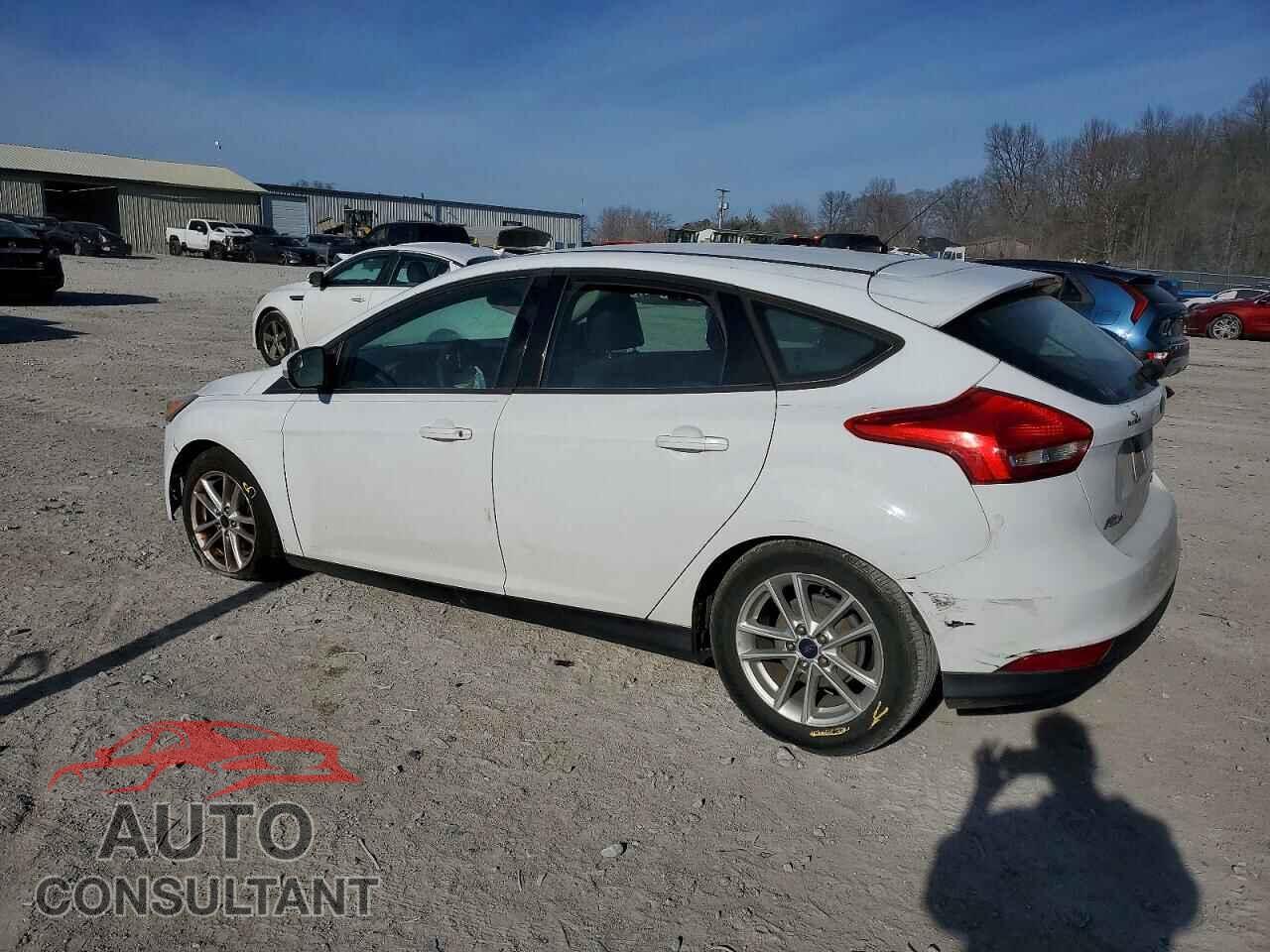 FORD FOCUS 2016 - 1FADP3K29GL270503