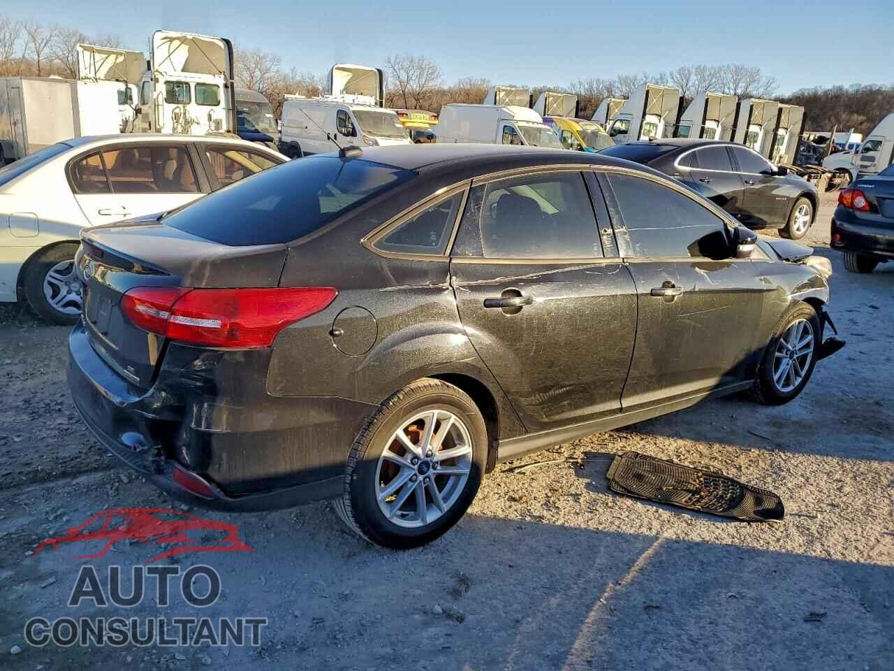 FORD FOCUS 2015 - 1FADP3F21FL220087