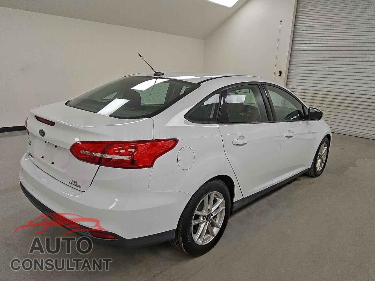 FORD FOCUS 2016 - 1FADP3F2XGL215892