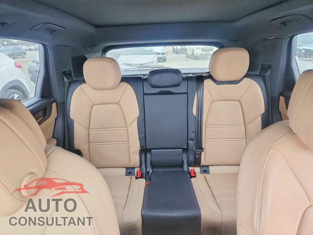 PORSCHE CAYENNE 2024 - WP1AA2AY0RDA03762