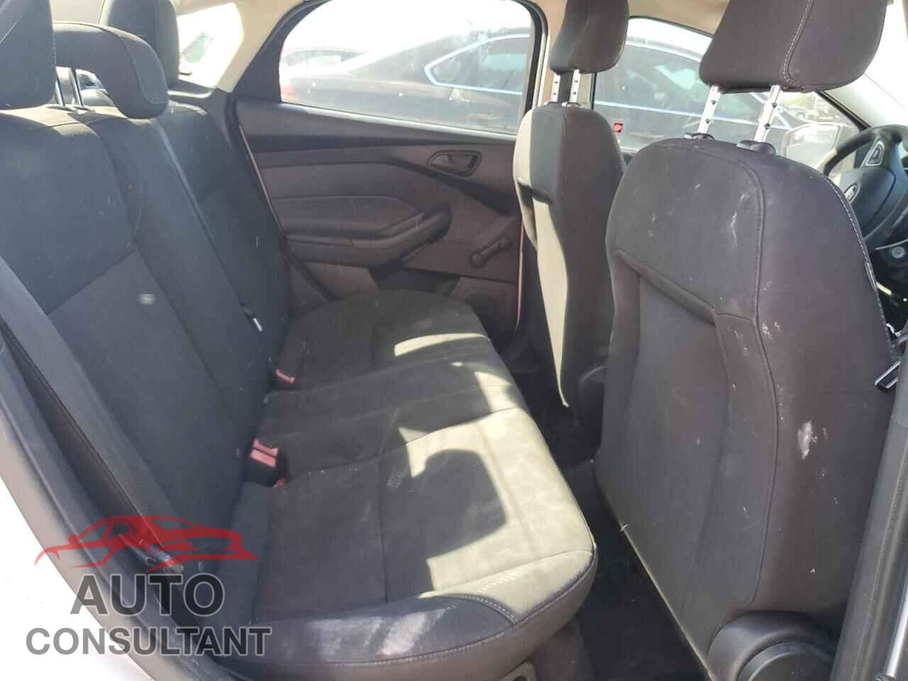 FORD FOCUS 2016 - 1FADP3E2XGL397370