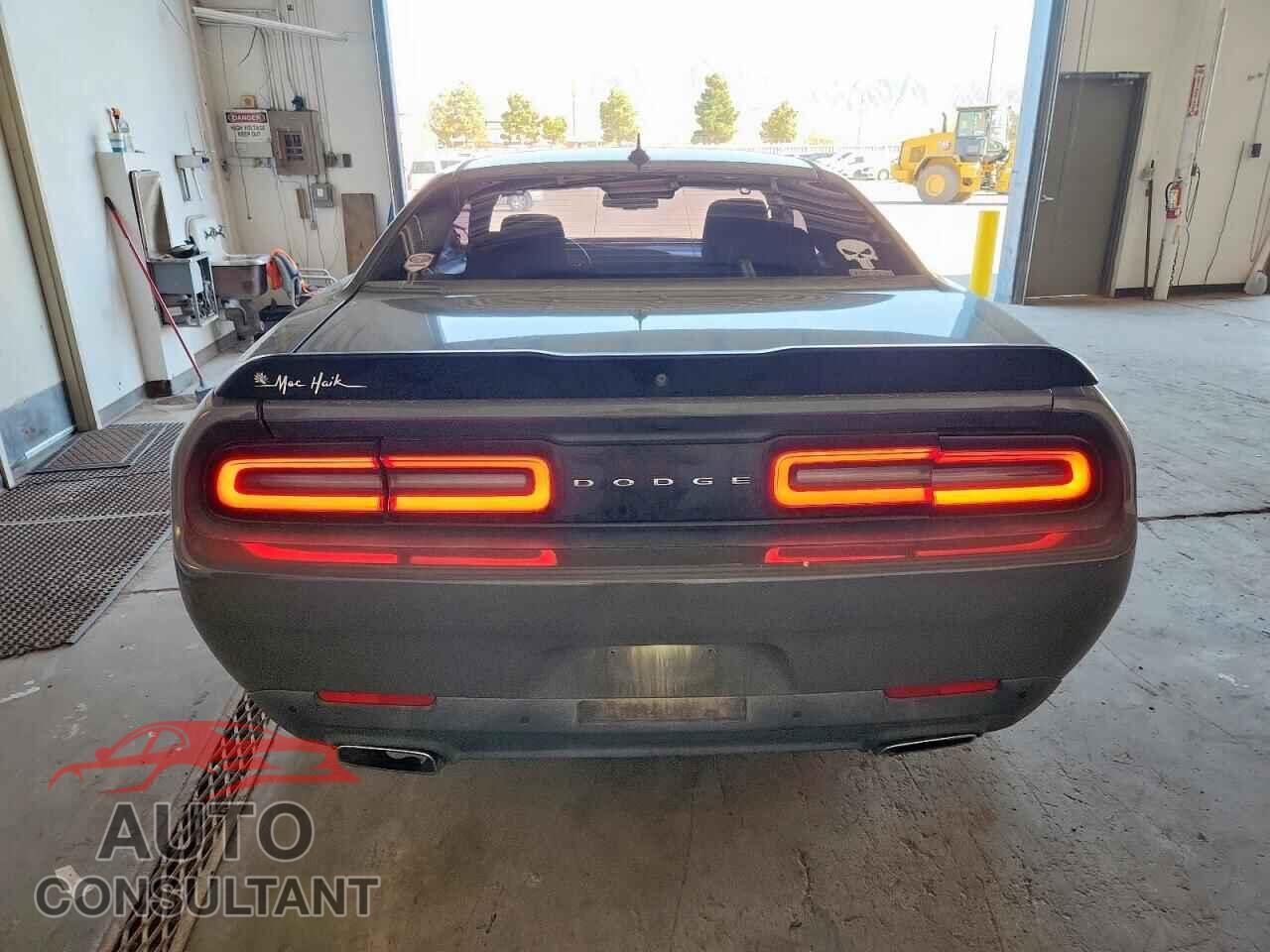 DODGE CHALLENGER 2017 - 2C3CDZAG8HH555243