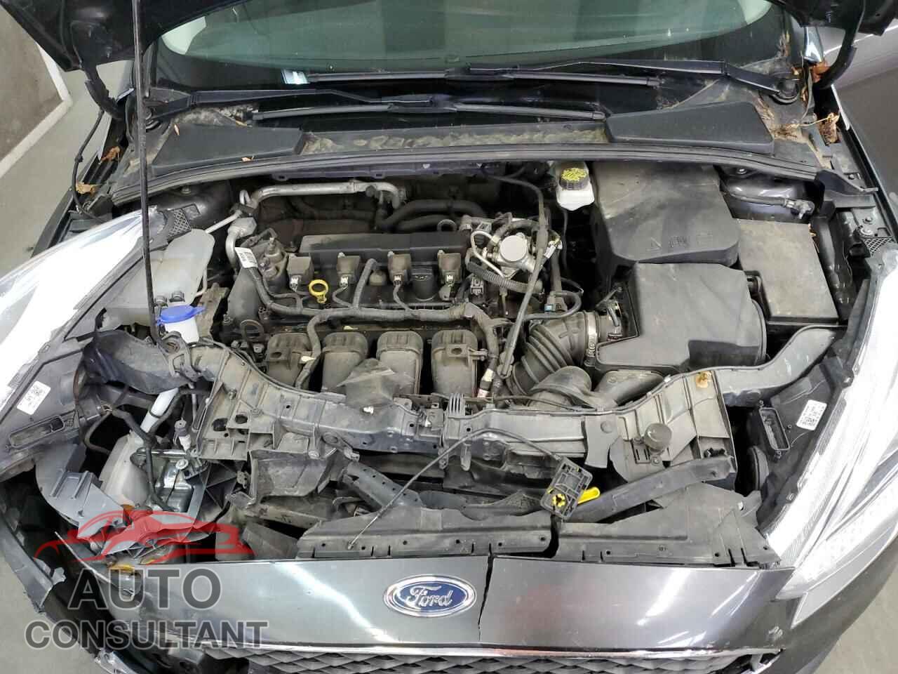 FORD FOCUS 2018 - 1FADP3K27JL261404