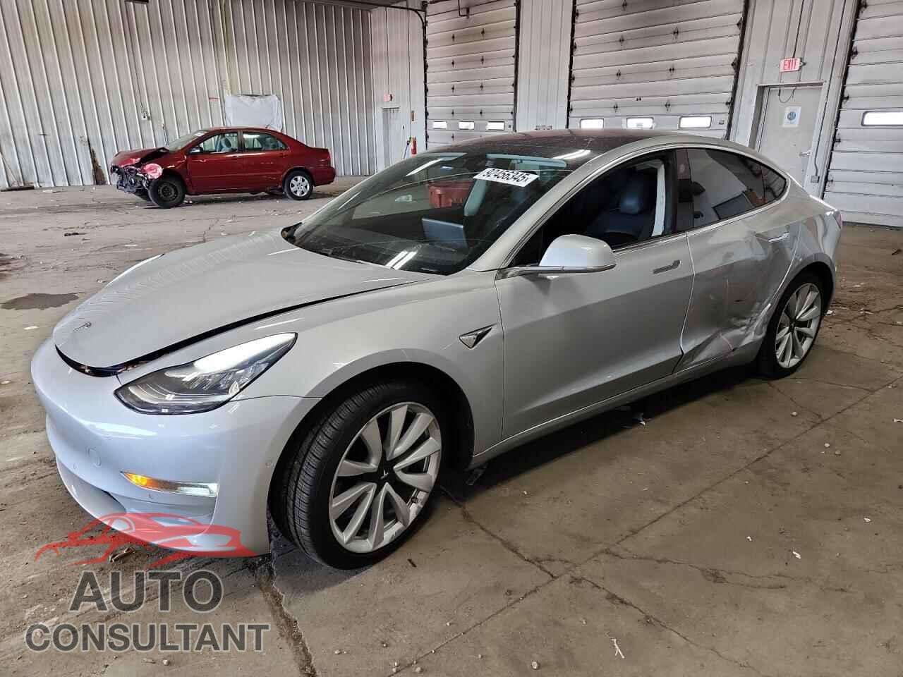 TESLA MODEL 3 2018 - 5YJ3E1EB4JF087614