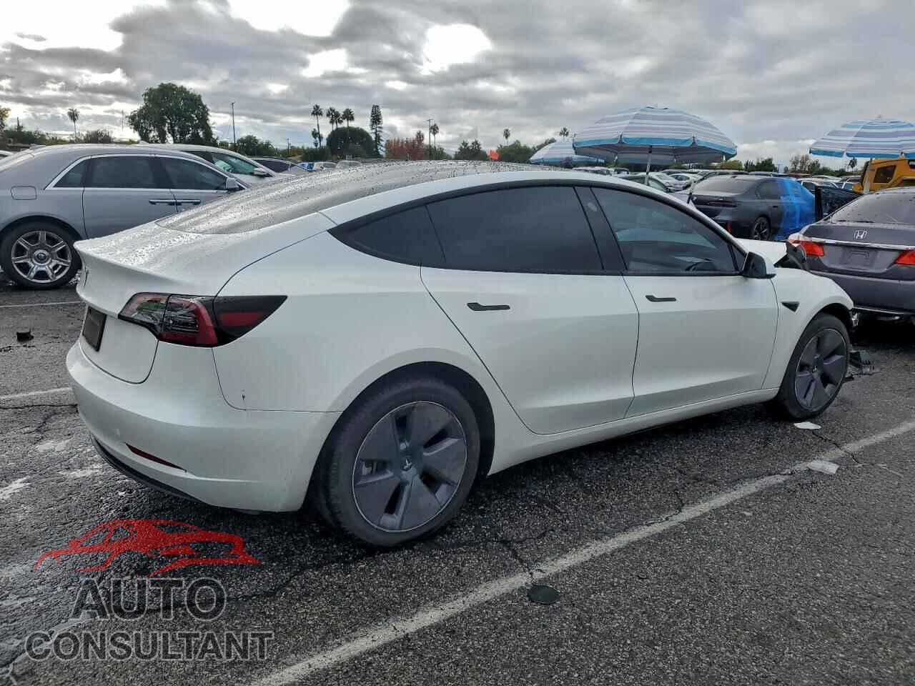 TESLA MODEL 3 2023 - 5YJ3E1EA7PF584219
