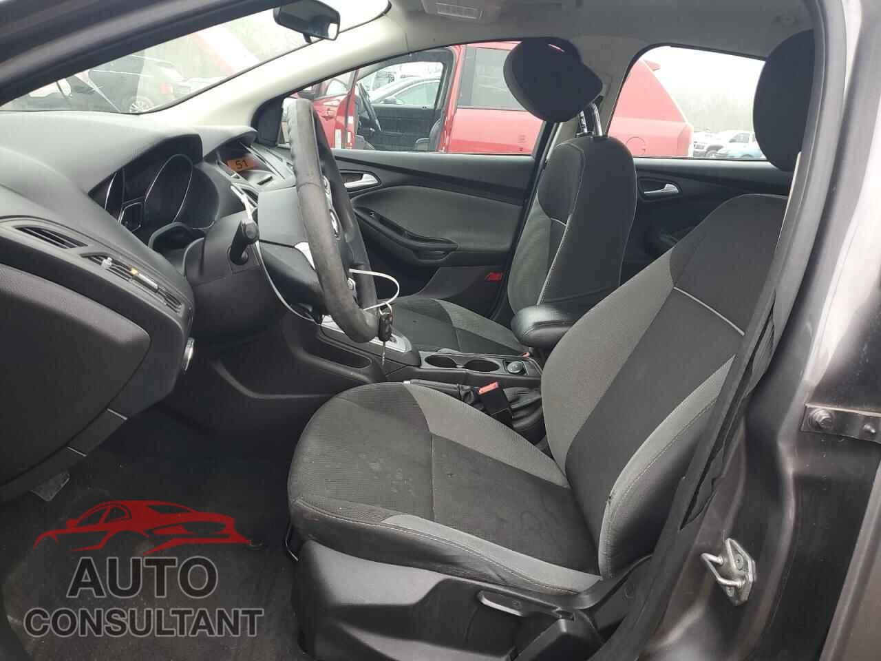 FORD FOCUS 2014 - 1FADP3F22EL449067