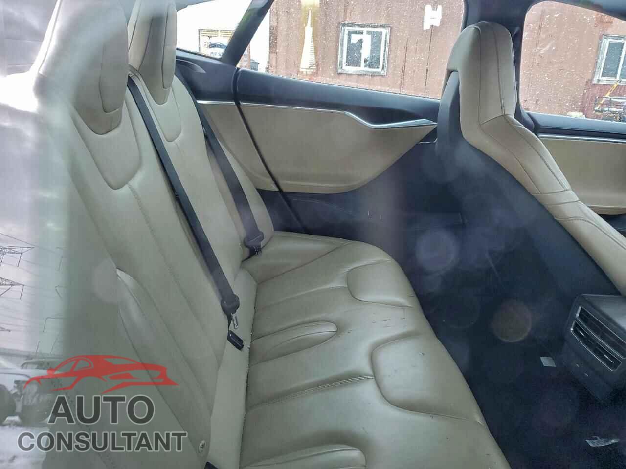 TESLA MODEL S 2016 - 5YJSA1E22GF159071