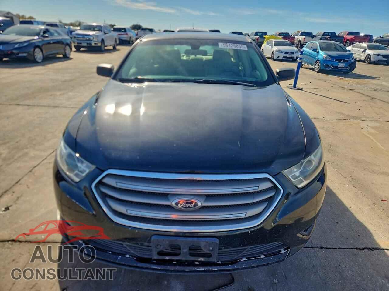 FORD TAURUS 2015 - 1FAHP2D87FG135217