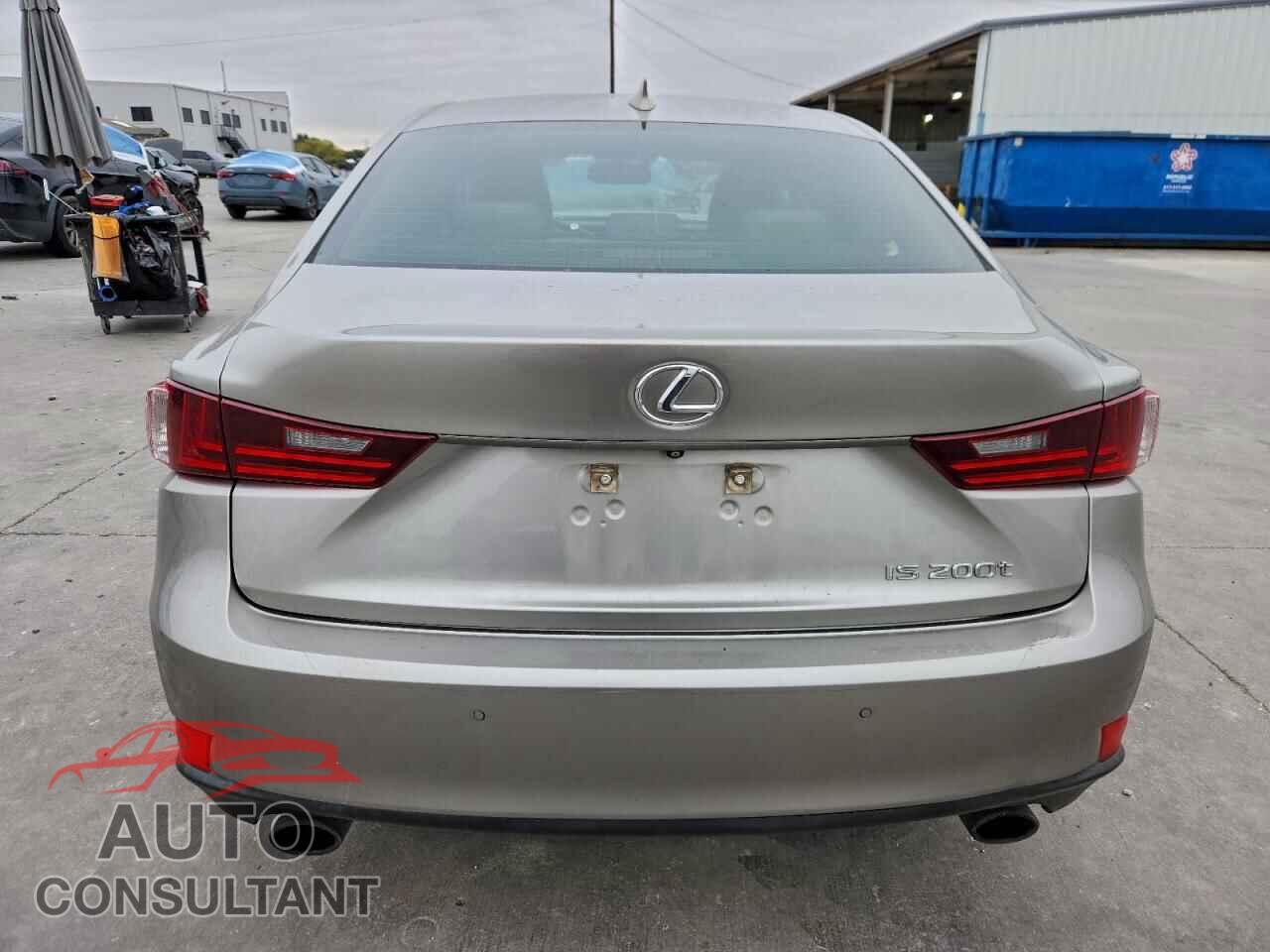 LEXUS IS 2016 - JTHBA1D23G5005793