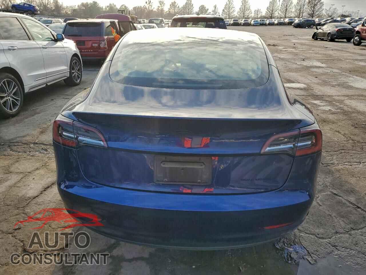 TESLA MODEL 3 2023 - 5YJ3E1EB4PF461518
