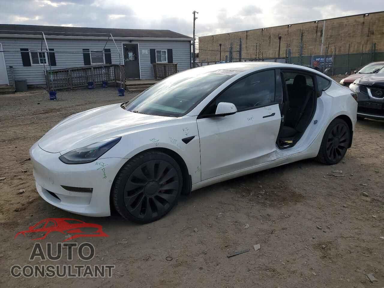 TESLA MODEL 3 2021 - 5YJ3E1EC5MF045207