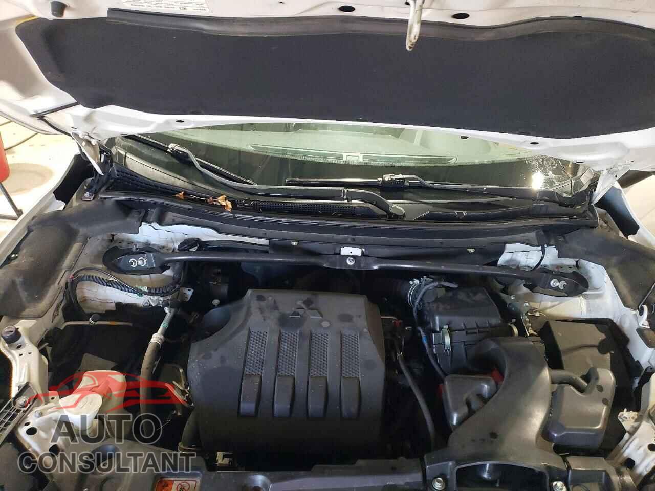 MITSUBISHI ECLIPSE 2019 - JA4AT5AA4KZ019904