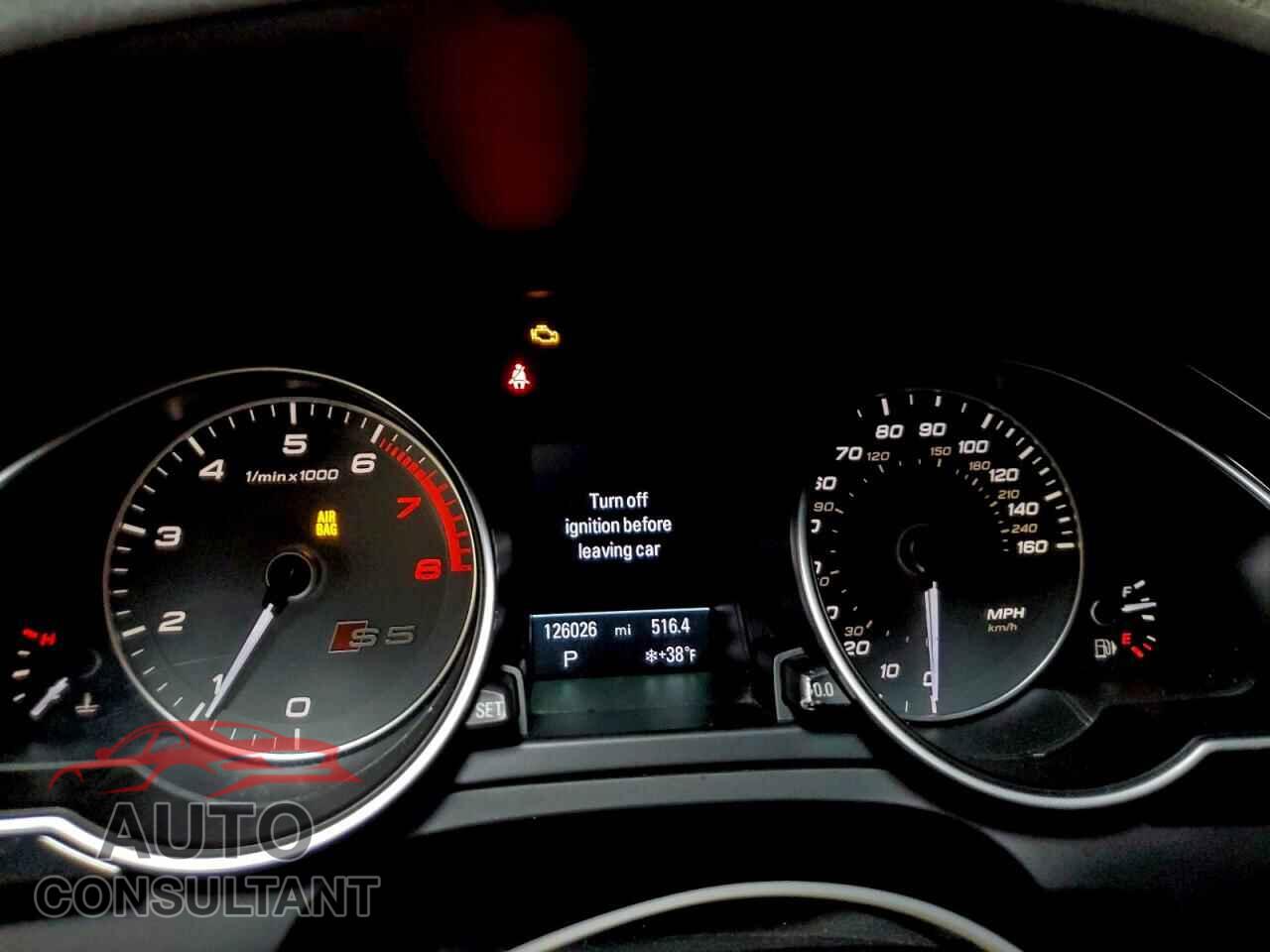 AUDI S5/RS5 2014 - WAUCGAFR0EA047046