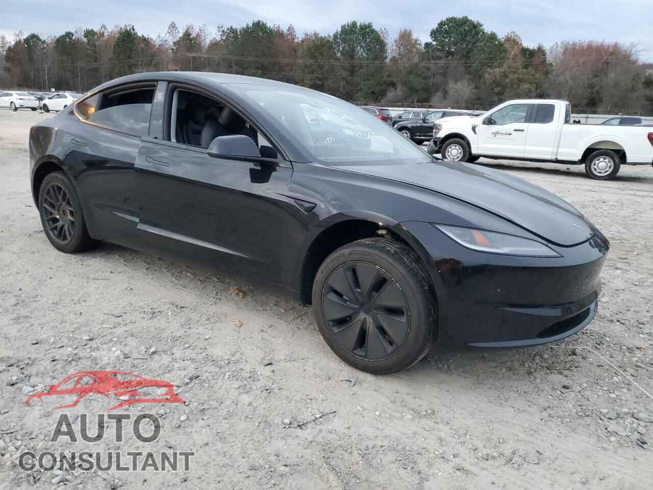 TESLA MODEL 3 2024 - 5YJ3E1EA0RF770901