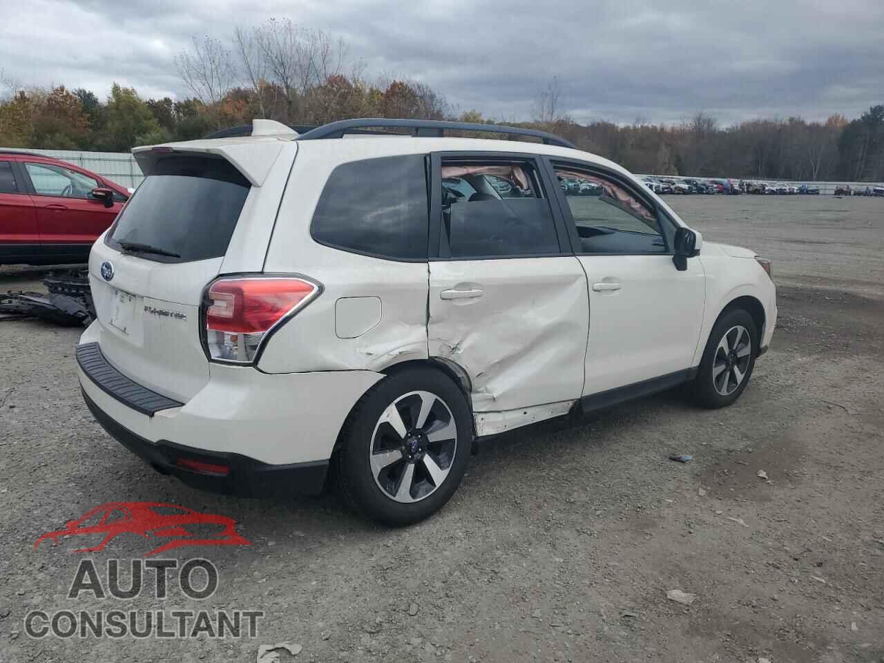 SUBARU FORESTER 2018 - JF2SJAEC1JH485512