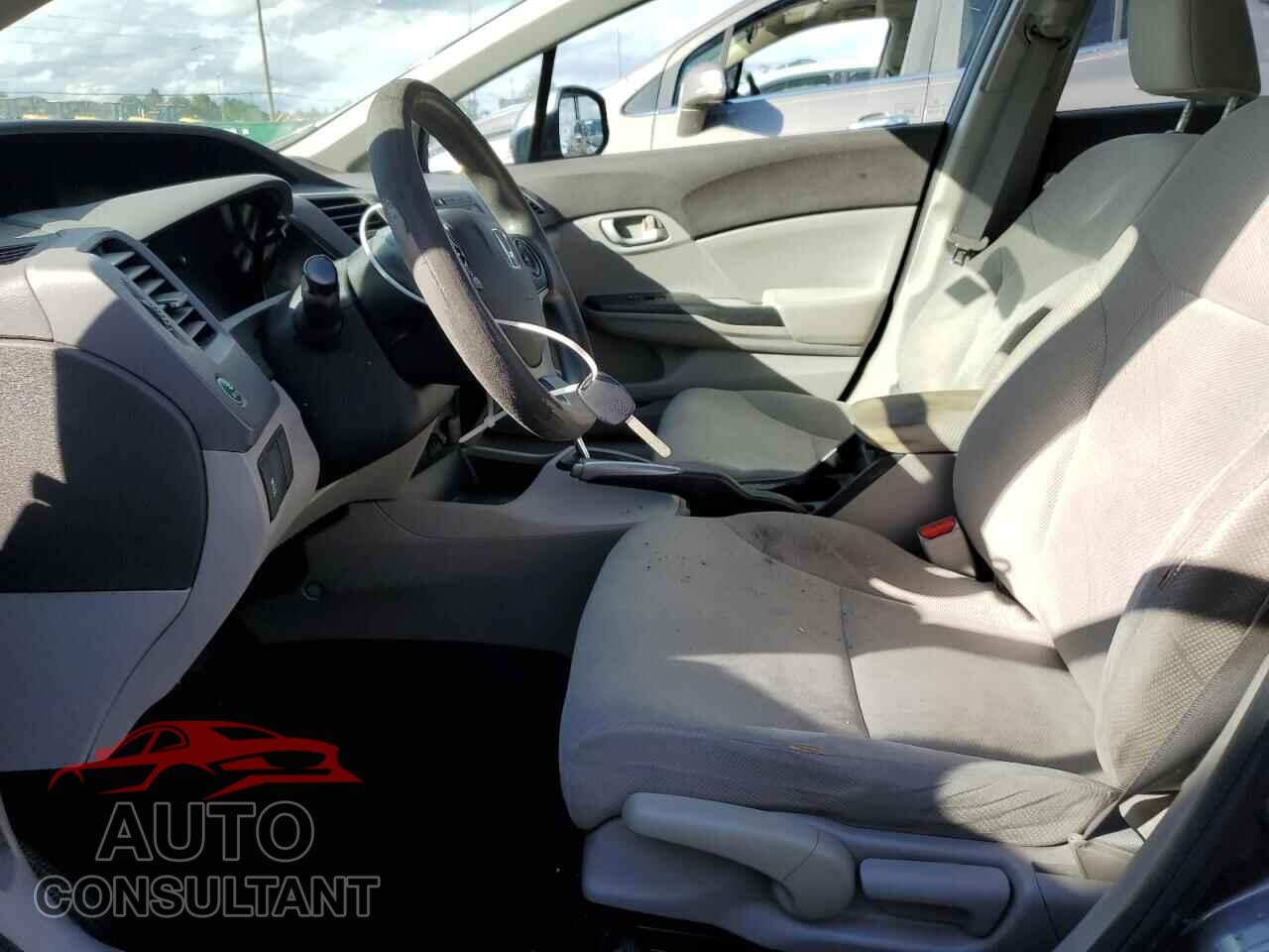 HONDA CIVIC 2012 - 2HGFB2F52CH570358