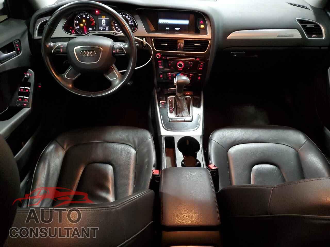 AUDI A4 2014 - WAUBFAFL3EN016537