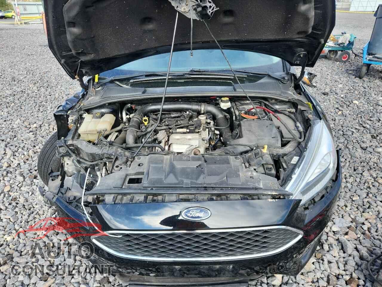 FORD FOCUS 2017 - 1FADP3FE2HL292591