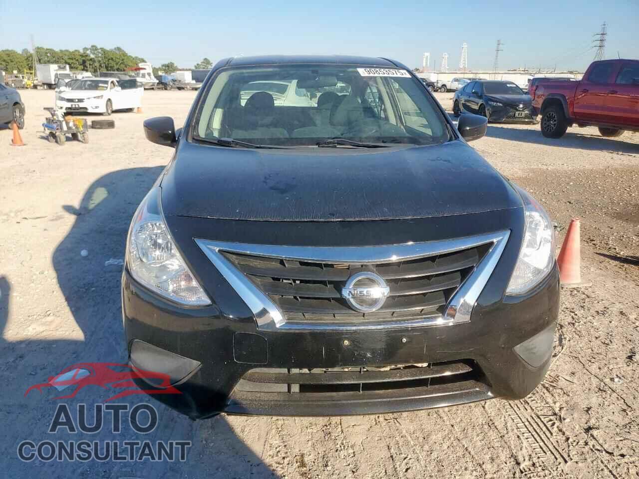 NISSAN VERSA 2019 - 3N1CN7AP3KL837028