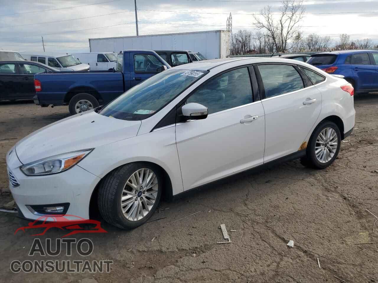 FORD FOCUS 2017 - 1FADP3J20HL313421