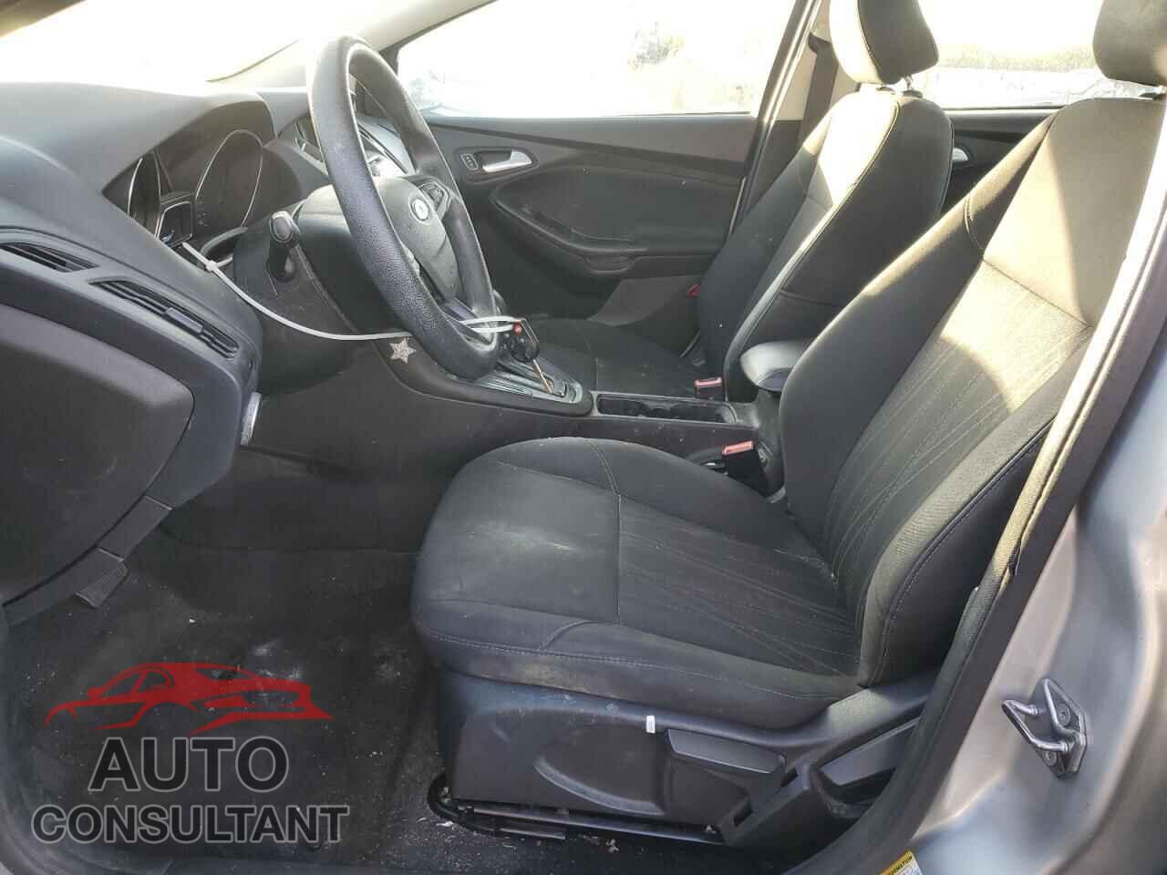 FORD FOCUS 2017 - 1FADP3F2XHL285622