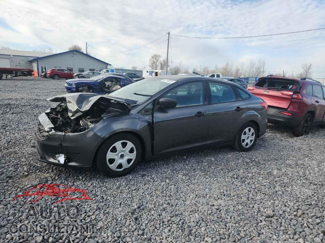 FORD FOCUS 2015 - 1FADP3E26FL299967