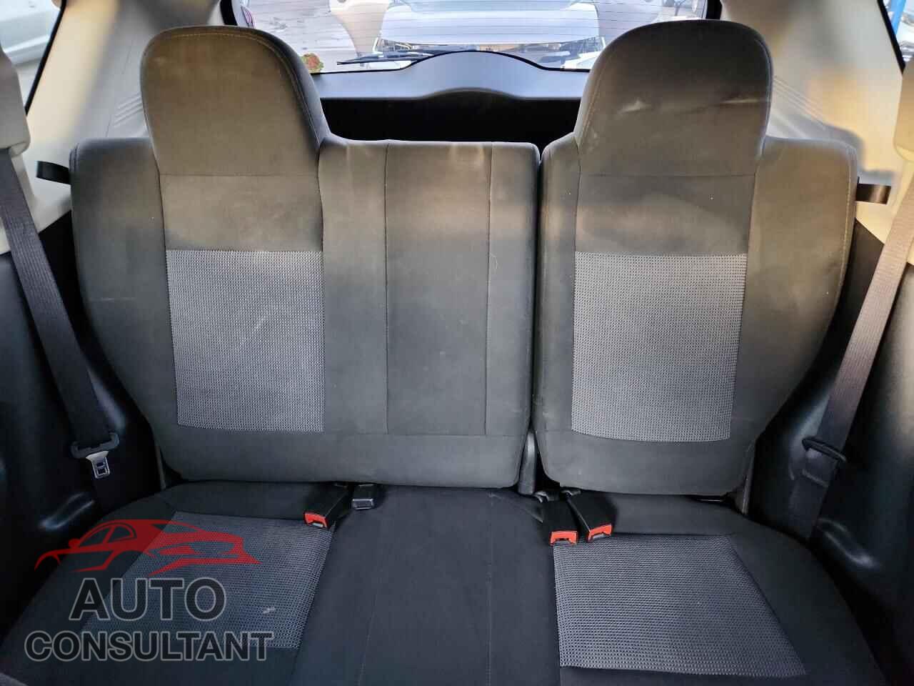 JEEP COMPASS 2017 - 1C4NJDBB8HD104393
