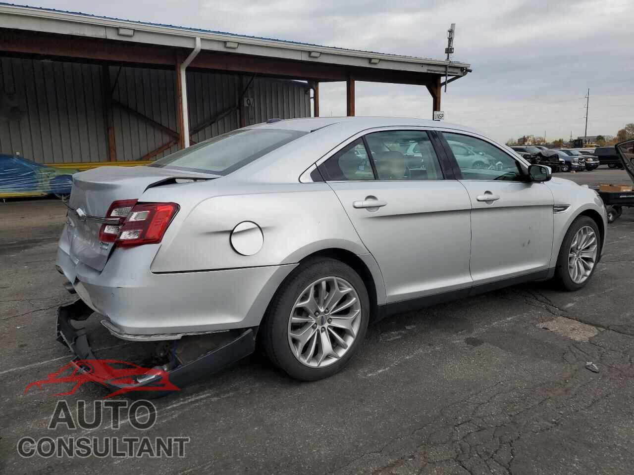 FORD TAURUS 2015 - 1FAHP2F90FG159414