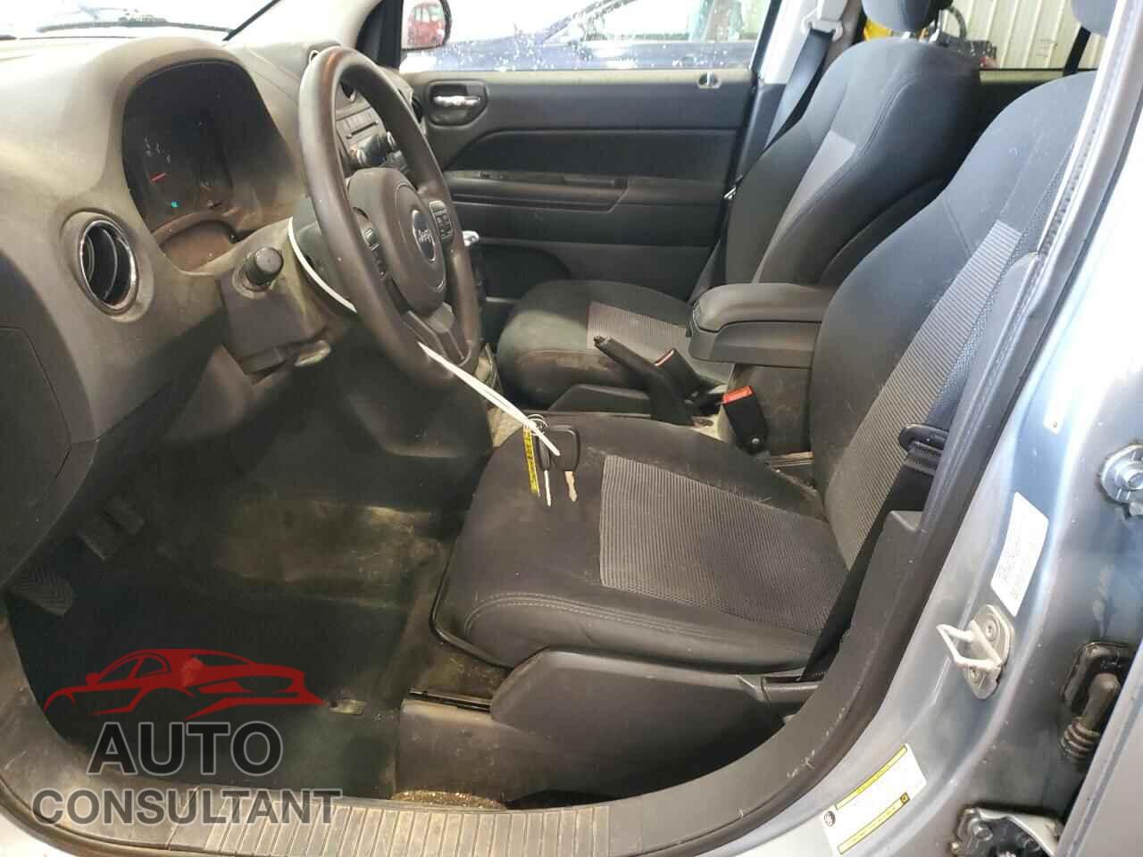 JEEP COMPASS 2013 - 1C4NJCBA8DD283594