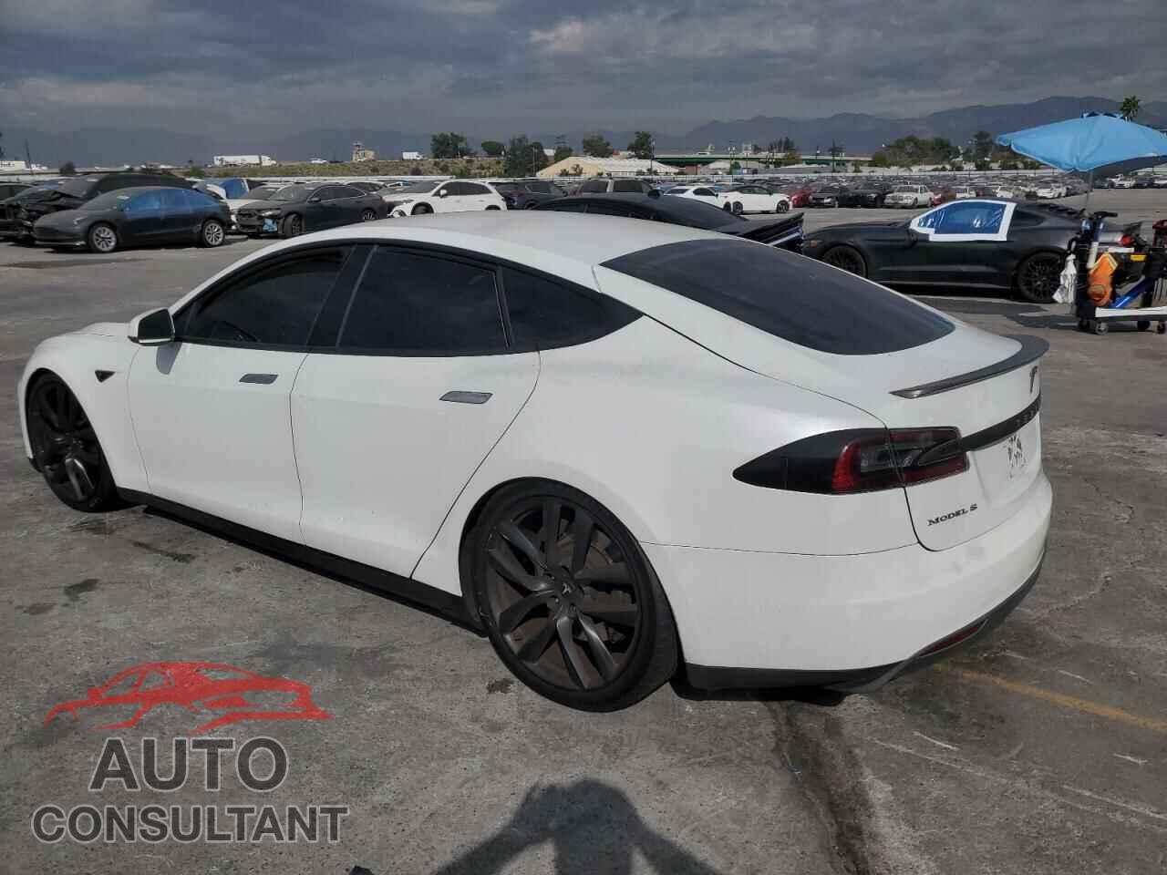 TESLA MODEL S 2012 - 5YJSA1DP6CFP01473