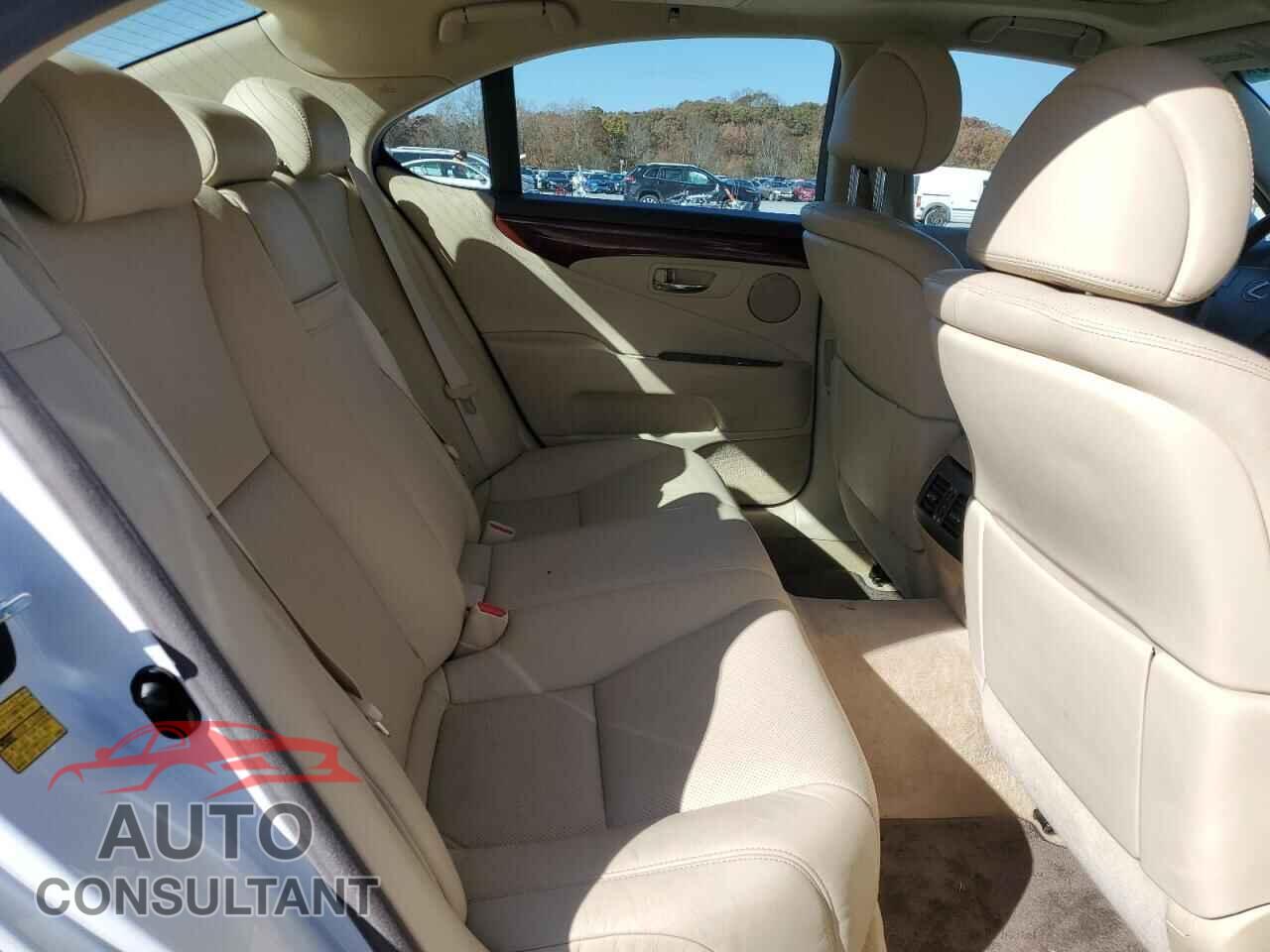 LEXUS LS460 2011 - JTHBL5EF1B5105984