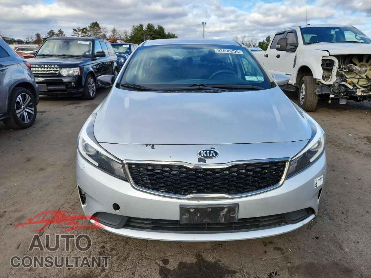 KIA FORTE 2017 - 3KPFL4A79HE087128