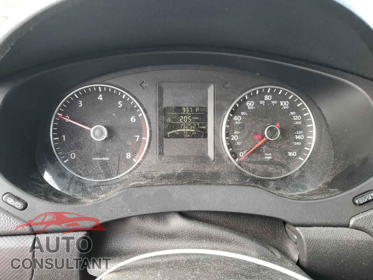 VOLKSWAGEN JETTA 2014 - 3VWD17AJ8EM211219
