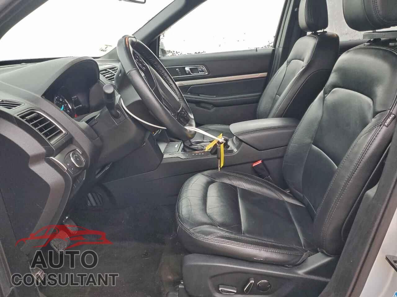 FORD EXPLORER 2018 - 1FM5K8D87JGB14323