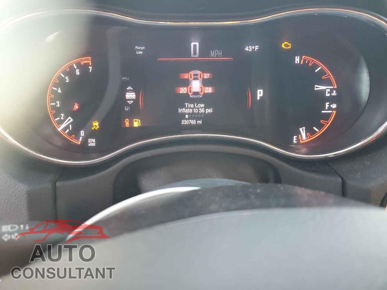 DODGE DURANGO 2015 - 1C4RDJDG8FC690600