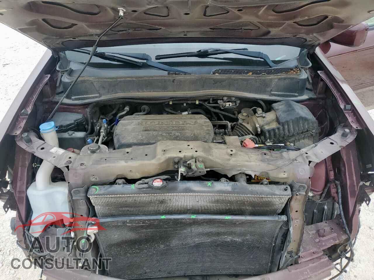 HONDA PILOT 2014 - 5FNYF3H50EB001645