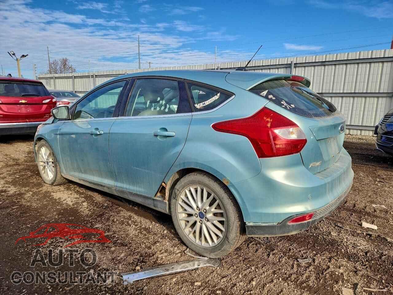 FORD FOCUS 2012 - 1FAHP3M24CL221394