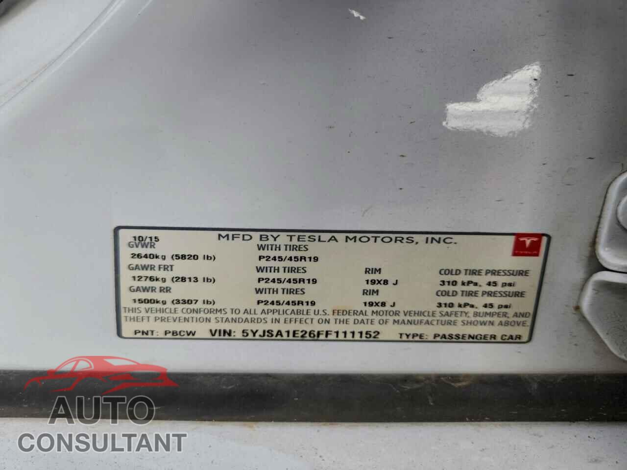 TESLA MODEL S 2015 - 5YJSA1E26FF111152