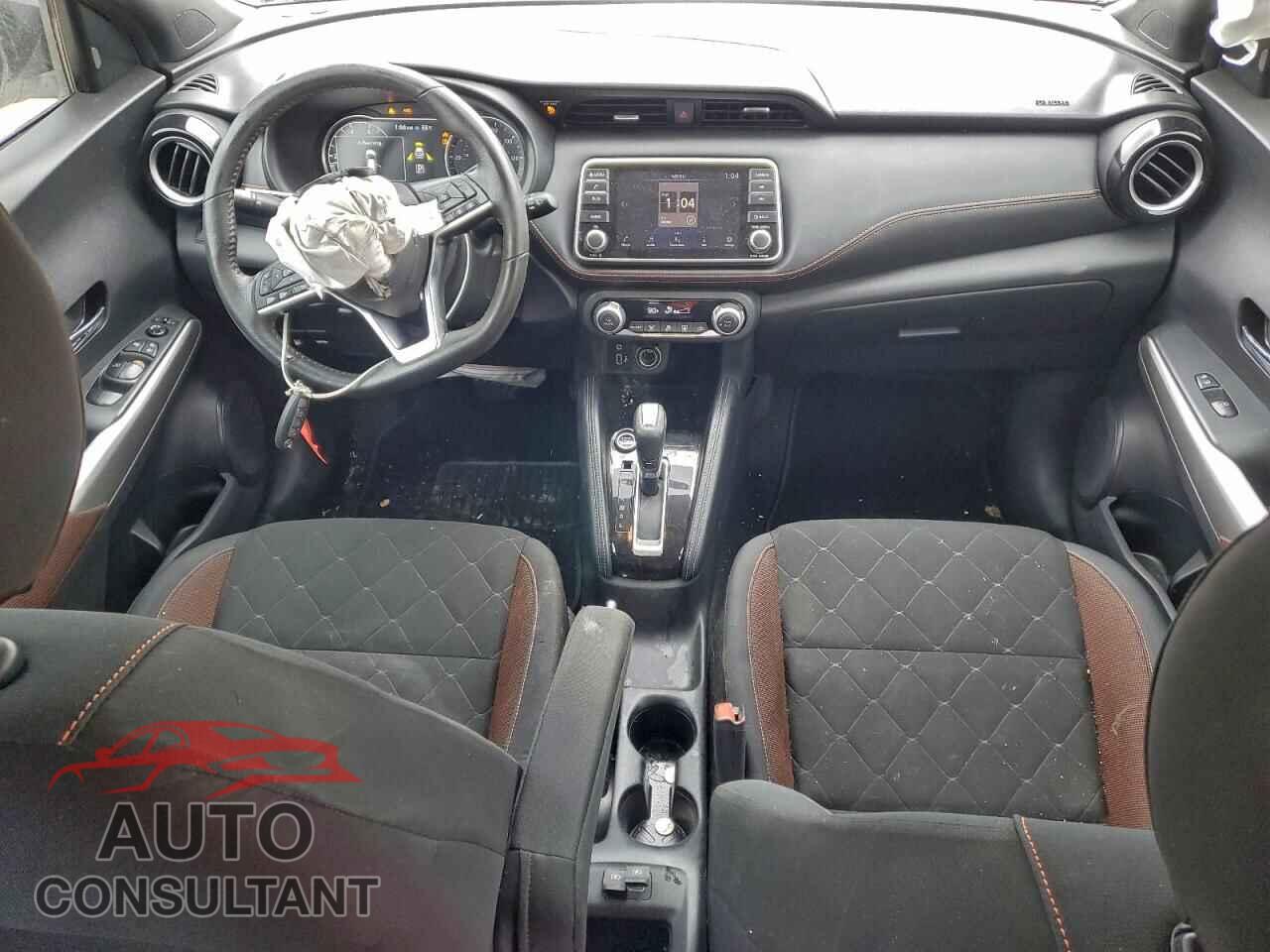 NISSAN KICKS 2019 - 3N1CP5CU3KL565484