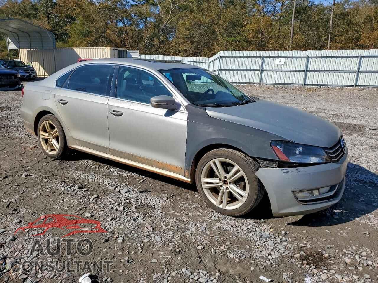 VOLKSWAGEN PASSAT 2013 - 1VWCN7A36DC149059