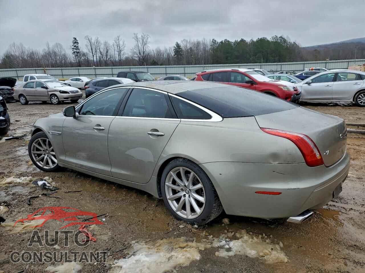 JAGUAR XJ 2011 - SAJWA1CB4BLV12079