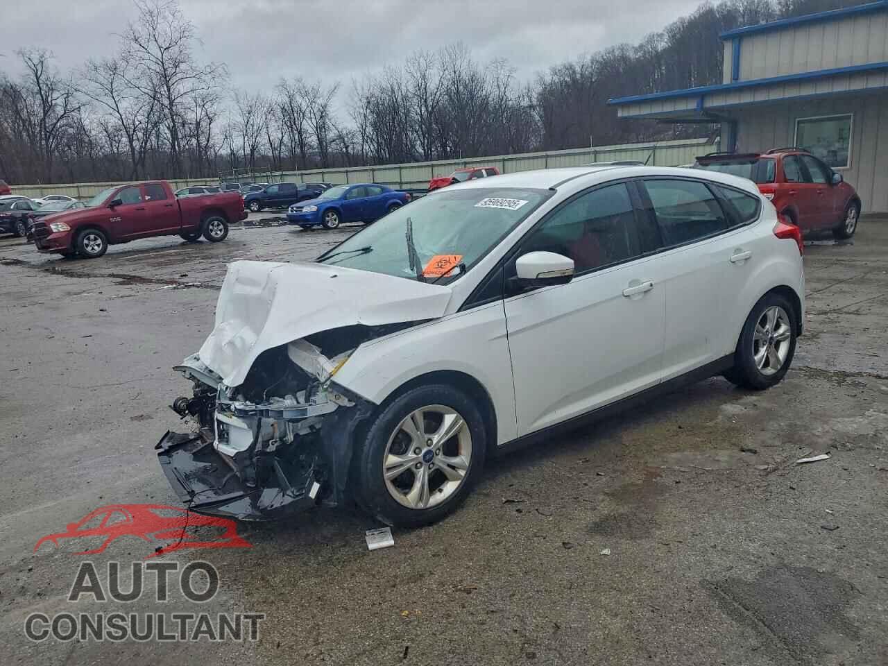 FORD FOCUS 2014 - 1FADP3K27EL296594